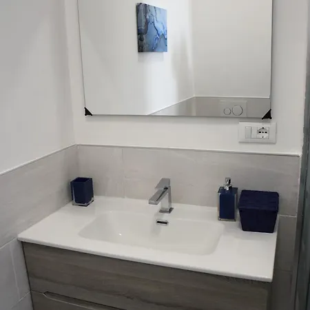 Apartamento La Dimora In Blu Bolonia Exterior foto